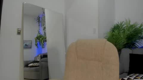 sofia_malori online show from 01/14/26, 11:05