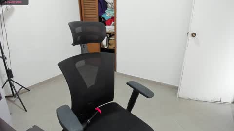 Snapshot of sofia_new chatting on 03/10/25, 01:10 sofia_new online show from 03/10/25, 01:10