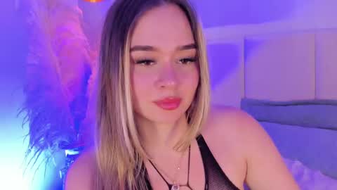 SOFIA PAMELA online show from 03/01/25, 01:22
