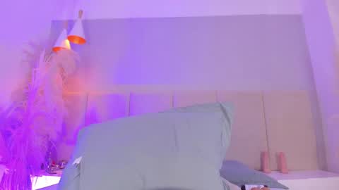 SOFIA PAMELA online show from 03/08/25, 07:42