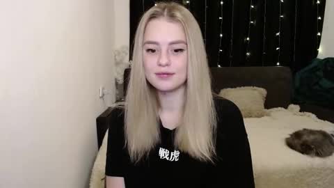 sofia_rosemary online show from 12/11/24, 11:19