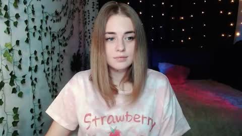 sofia_rosemary online show from 09/14/25, 11:09