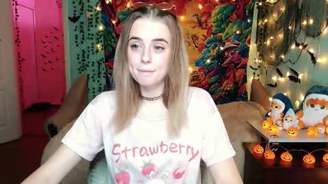 sofia_rosemary online show from 11/05/25, 05:24