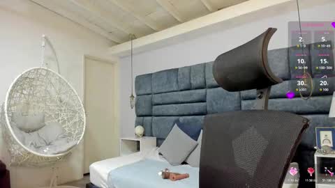 Snapshot of sofia_samuels chatting on 11/20/25, 03:50 Sofia Samuels online show from 11/20/25, 03:50