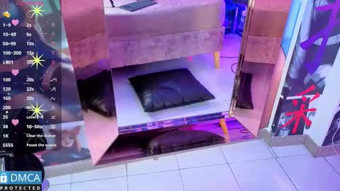 Snapshot of sofia_sstone chatting on 11/03/25, 11:33 Sofia Sstone online show from 11/03/25, 11:33