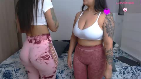 Snapshot of sofia_stonee1 chatting on 04/25/26, 05:43 kanella valery online show from 04/25/26, 05:43