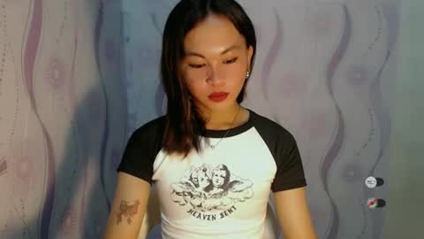 sofia_sweetheart18 online show from 12/20/25, 03:30