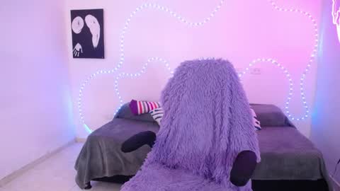 sofia_tgn online show from 04/12/26, 05:51