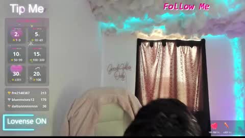 Snapshot of sofia_thomson_t chatting on 02/09/25, 04:40 Sofia Thomson online show from 02/09/25, 04:40