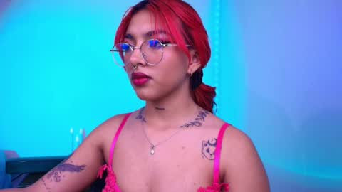 Sofia online show from 02/01/25, 07:05