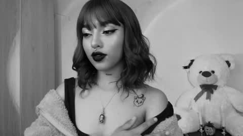 Sofia online show from 02/25/25, 09:02