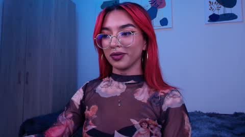 Sofia online show from 09/20/25, 10:33