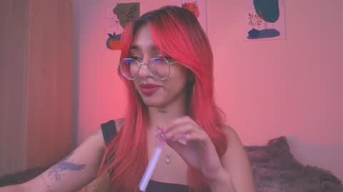 Sofia online show from 10/24/25, 06:48