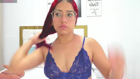 Snapshot of sofiabosch chatting on 12/04/24, 03:48 Sara online show from 12/04/24, 03:48