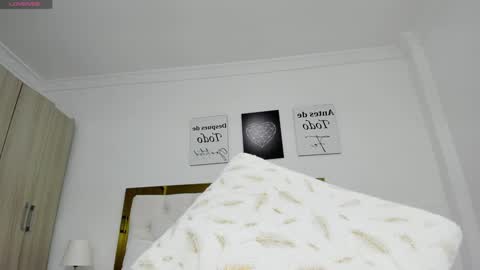 Snapshot of sofiabosch chatting on 01/10/25, 07:57 Sara online show from 01/10/25, 07:57