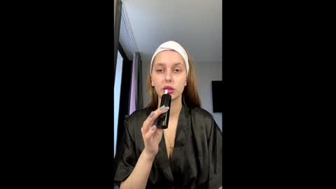 Hi My name is Sofia Welcome to my room Please thumbs up - its important online show from 01/07/26, 07:11