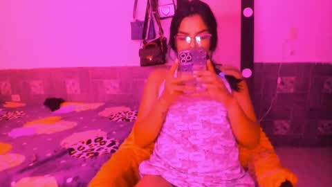 Danna Sofia online show from 03/03/25, 10:17