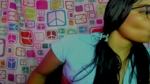 Danna Sofia online show from 03/08/25, 04:23