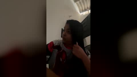 Danna Sofia online show from 12/17/25, 12:55