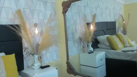 sofia online show from 02/25/26, 12:04