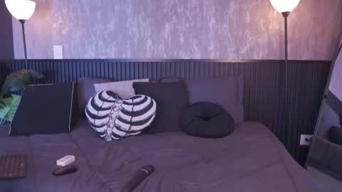 Sofia online show from 02/11/26, 01:27