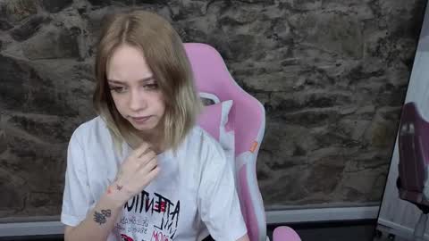 sofialeone online show from 01/13/26, 04:40