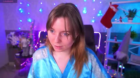 SofiaLuxuryy online show from 12/23/25, 08:34