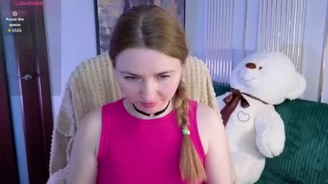 Sofia online show from 03/04/26, 01:22