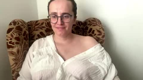 Snapshot of sofianicegirl chatting on 06/22/26, 02:03 Sofia online show from 06/22/26, 02:03