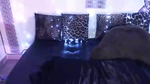 Snapshot of sofianix chatting on 01/24/25, 03:45 SOFIA NIX online show from 01/24/25, 03:45