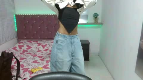 sofiasexygirl69 online show from 07/13/26, 01:36