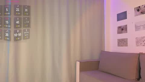 Snapshot of sofiasimons chatting on 06/01/26, 04:03 Sofia online show from 06/01/26, 04:03