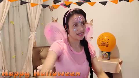 Sofi Bella online show from 10/30/25, 04:19