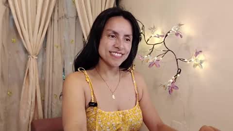 Sofi Bella online show from 05/26/26, 08:16