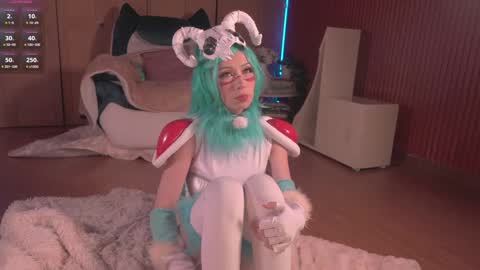 Snapshot of soficb chatting on 10/30/25, 05:20 Sofi online show from 10/30/25, 05:20