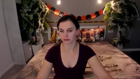 Sofi online show from 10/19/25, 05:08