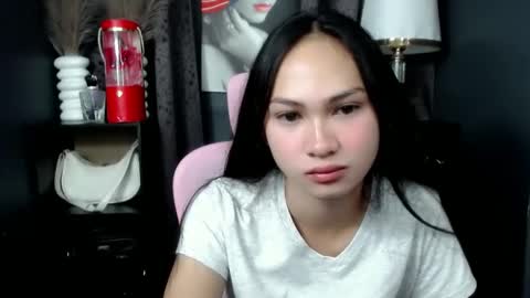 Snapshot of sofie_asian chatting on 02/21/25, 05:20 JANA online show from 02/21/25, 05:20
