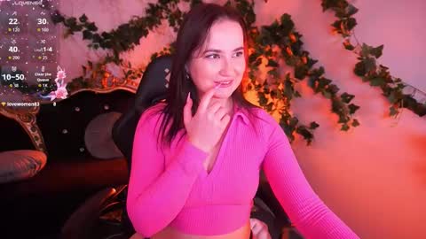 Sofie online show from 11/23/25, 11:48