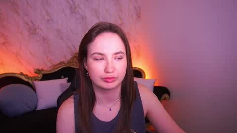 Sofie online show from 03/18/26, 04:04