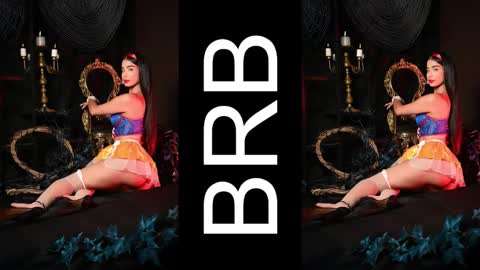  sofie  online show from 11/13/25, 07:51