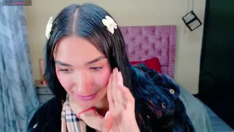 sofii_cute01 online show from 02/25/26, 11:53