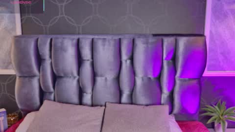 sofii_jones online show from 10/11/25, 11:14