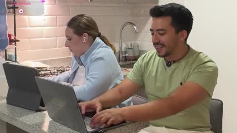 sofii_n_diego online show from 02/23/26, 11:46