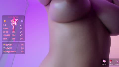 Snapshot of sofii_uwu_ chatting on 12/16/24, 12:26 Sofii  online show from 12/16/24, 12:26