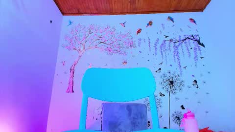  Sofa Daz  online show from 10/23/25, 01:49