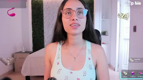 Sofiia  Everyday From 1400 to 2200 Col Time online show from 03/27/26, 07:24