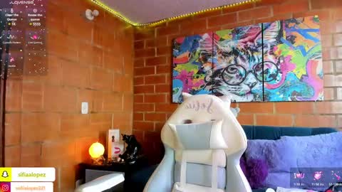 Snapshot of sofiiaa_gomez_ chatting on 01/29/25, 09:28 Sofi. G online show from 01/29/25, 09:28