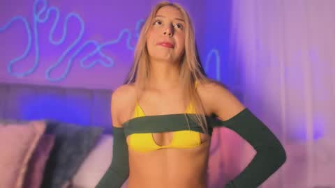 Sofi online show from 03/05/26, 11:28