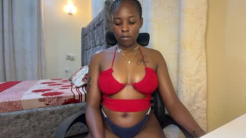 soft_nicole online show from 07/05/26, 08:27