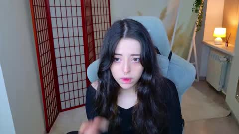 softamora online show from 01/12/26, 06:18